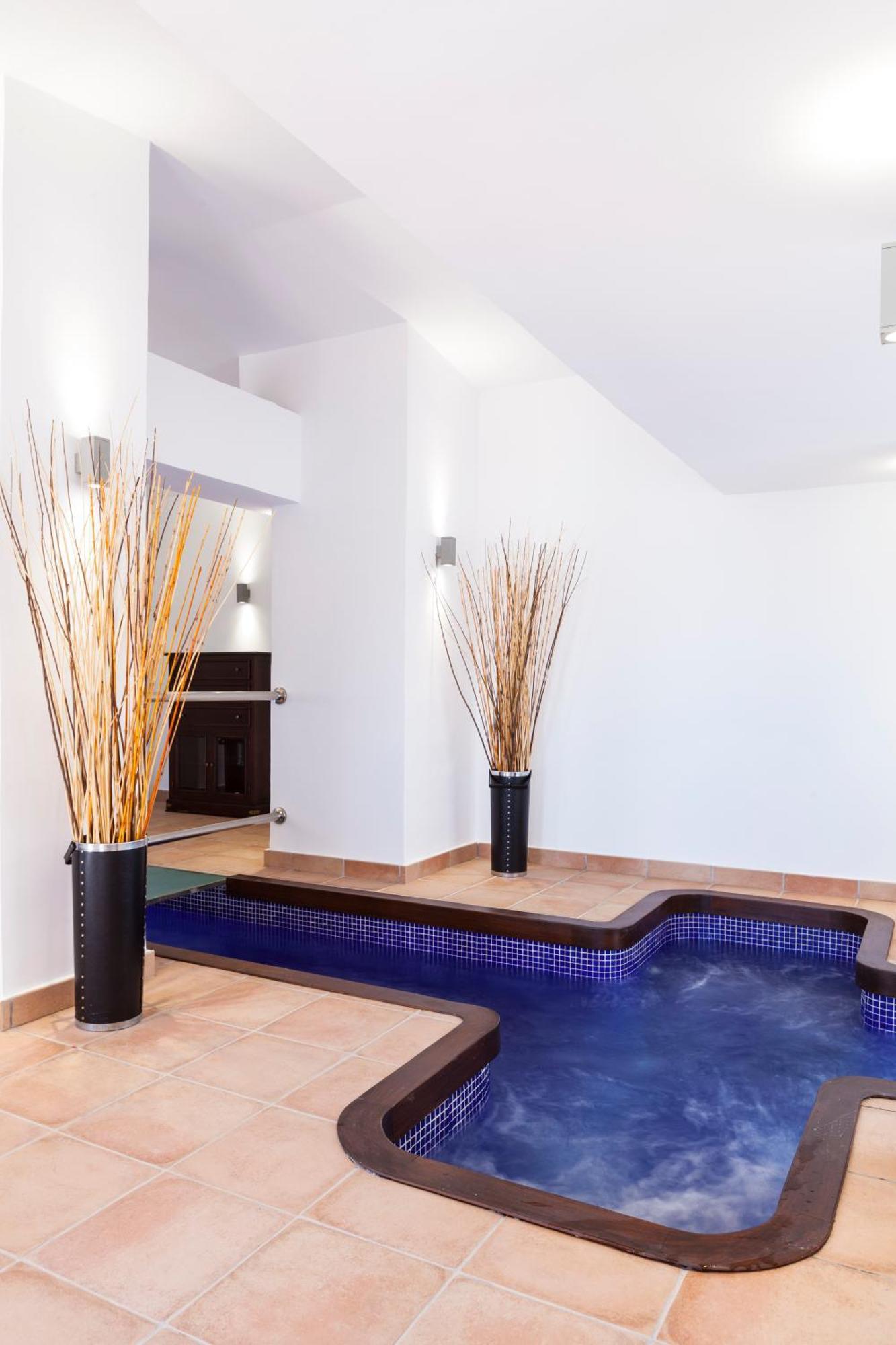 Apartamentos Mexico Вера Екстериор снимка
